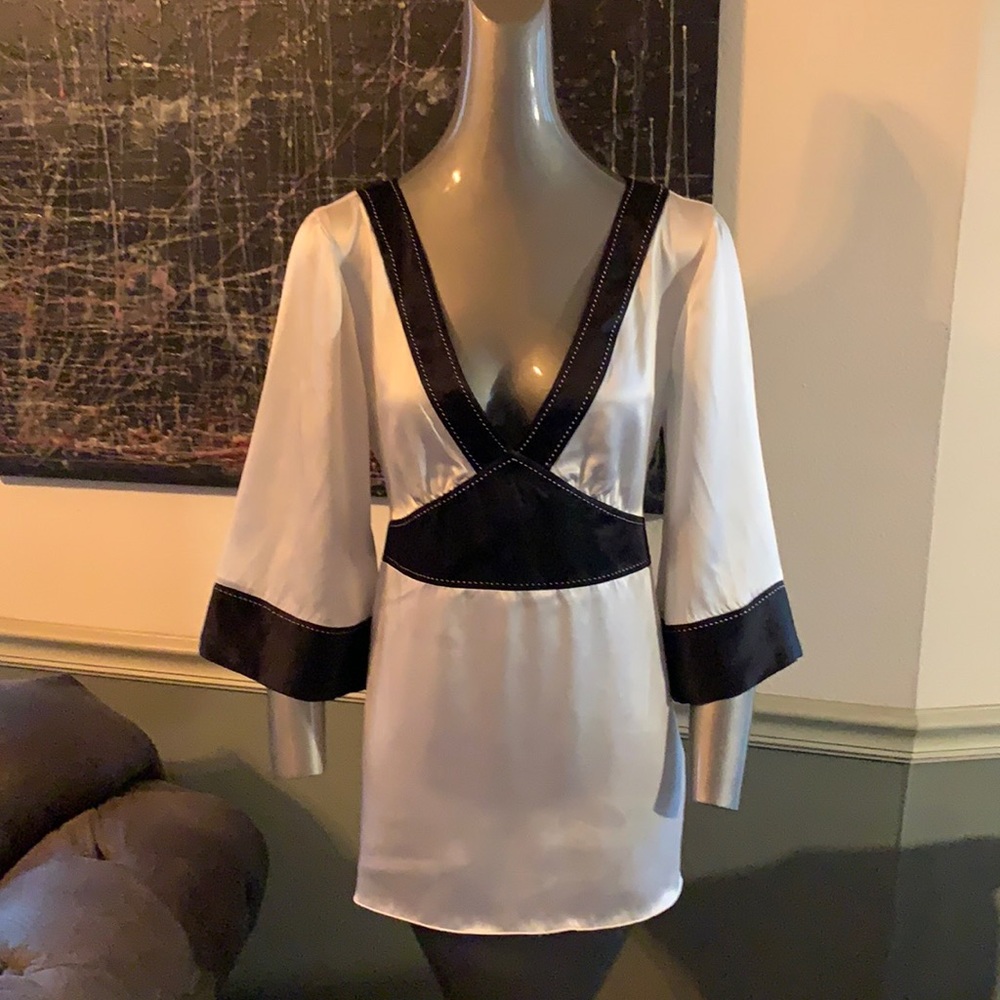 NWT Mac & Jac 100% Silk Tie Back Top
